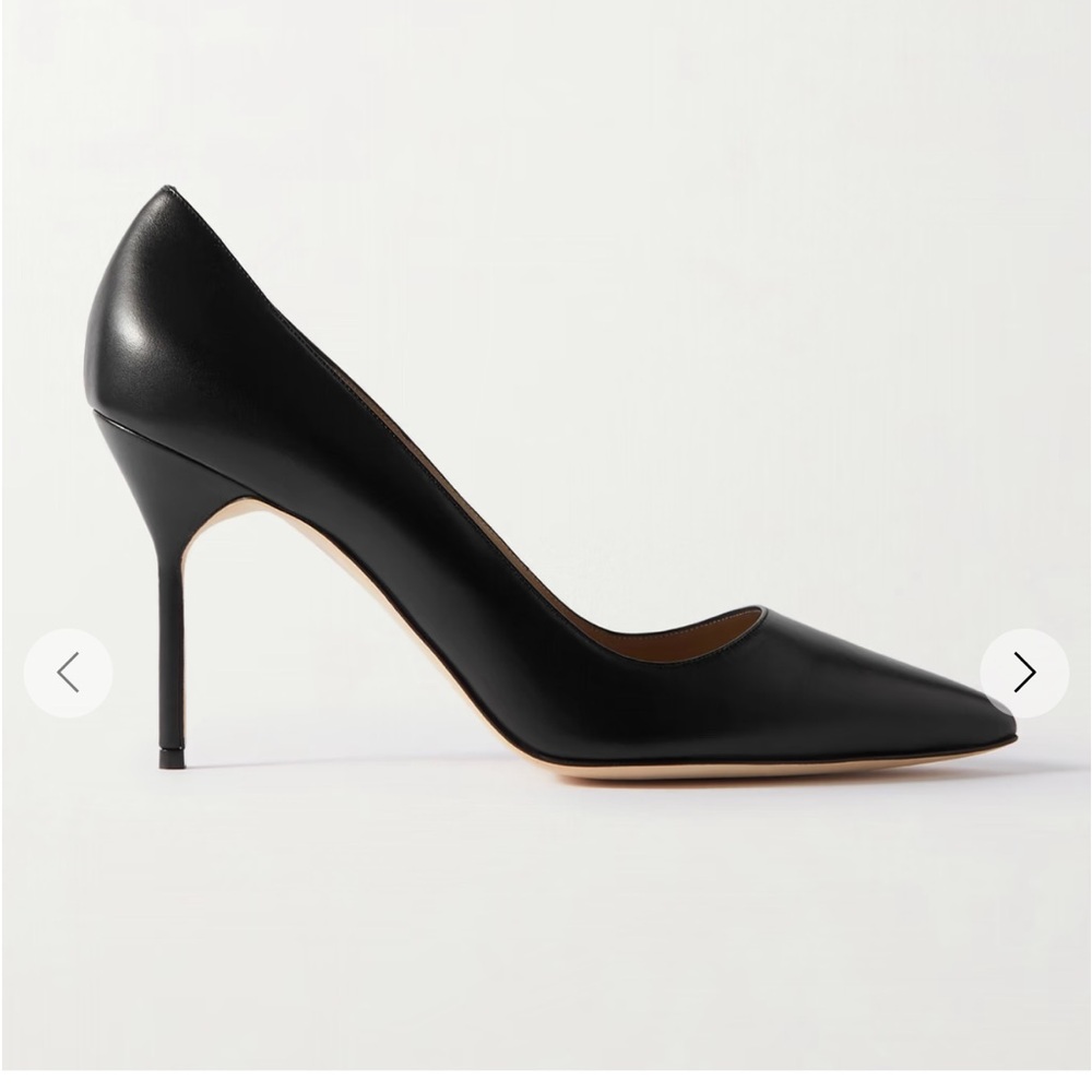 SOLD Manolo Blahnik bb 90 pointed toe heels pumps shoes black